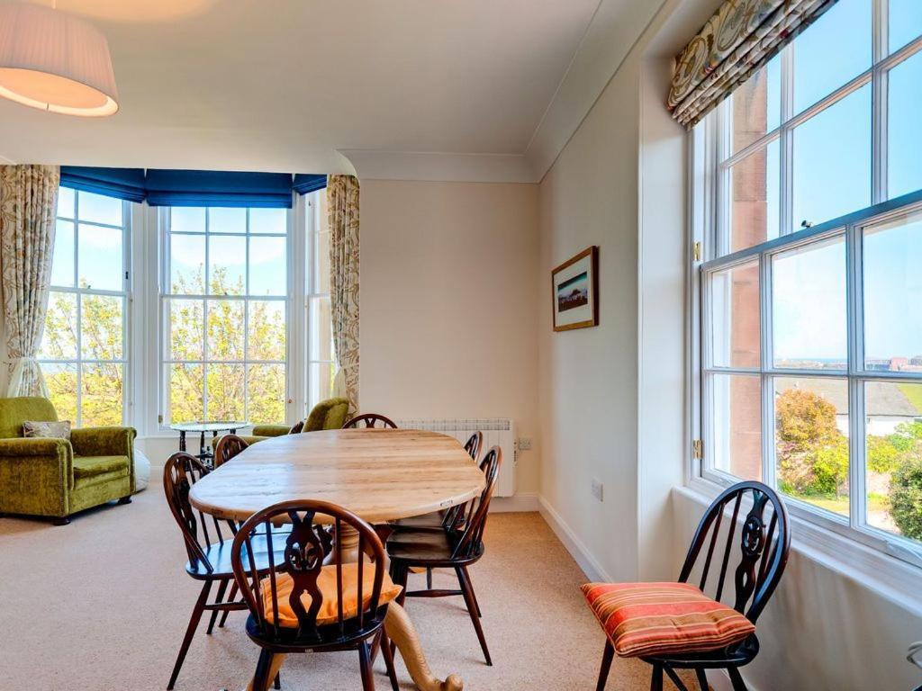 Inchgarry Court Villa นอร์ทแบร์ริก ภายนอก รูปภาพ